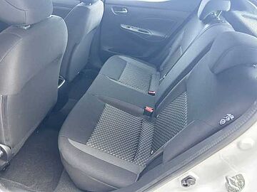 Nissan MICRA 1.0 IG-T 92 CV CVT ACENTA E6D FULL MY21  SPR MICRA 1.0 IG-T 92 CV CVT ACENTA E6D FULL MY21  SPR WHITE SOLID