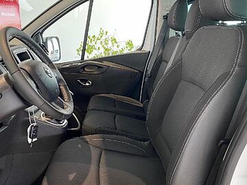 Nissan NV300 2.0DCI 120CV CAMPER KATMANDU NV300 2.0DCI 120CV CAMPER KATMANDU BLANCO HIELO